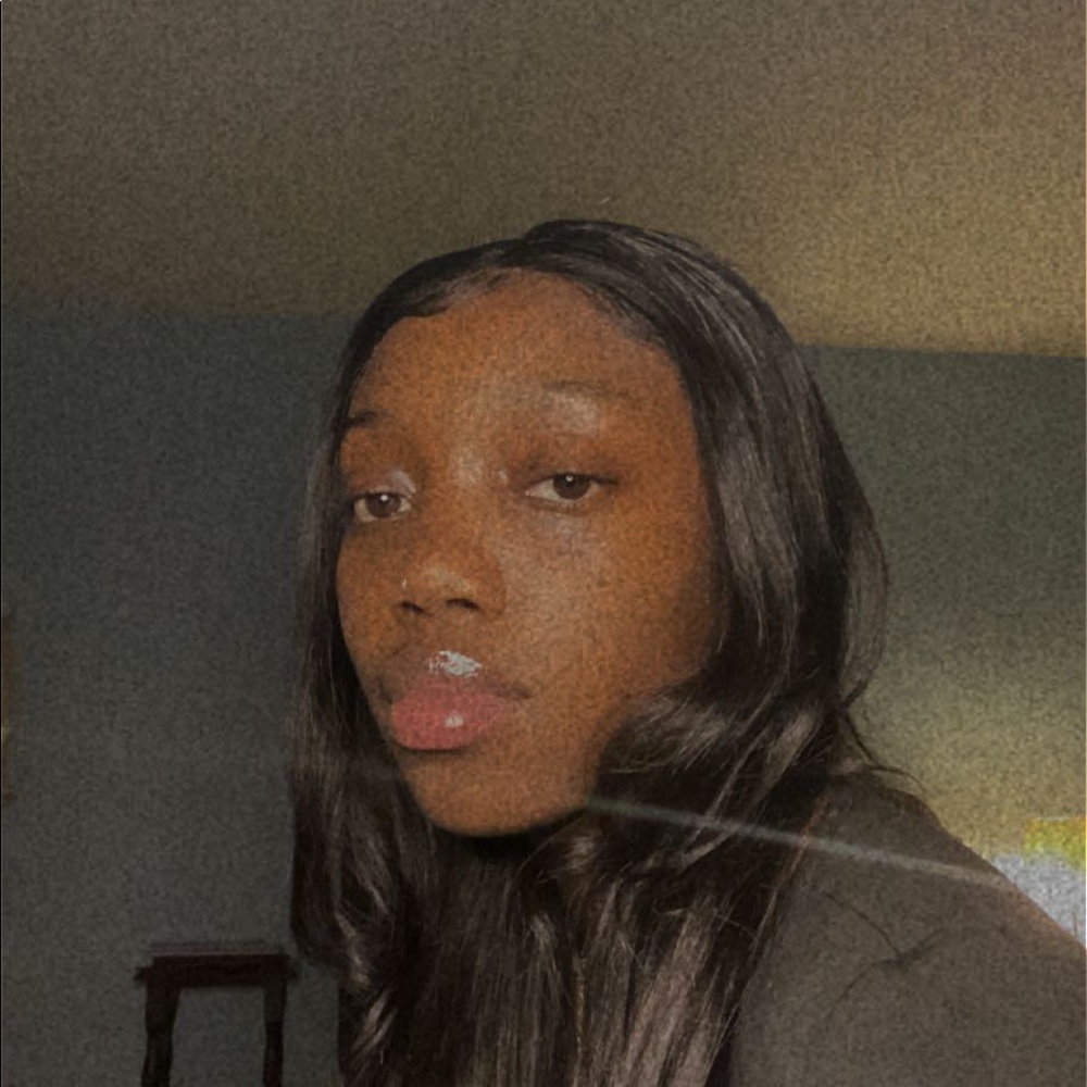 Meet your Posher, Yavonne